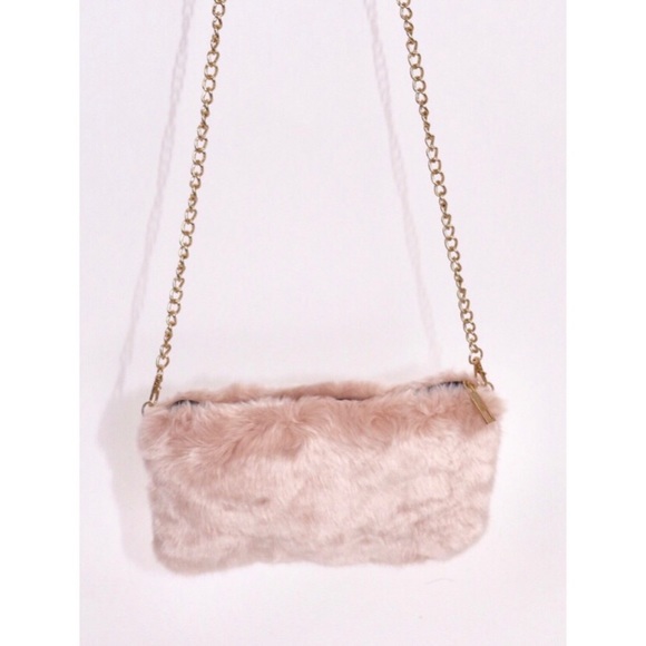 New Fierce Fur Pink Bag - Picture 3 of 3
